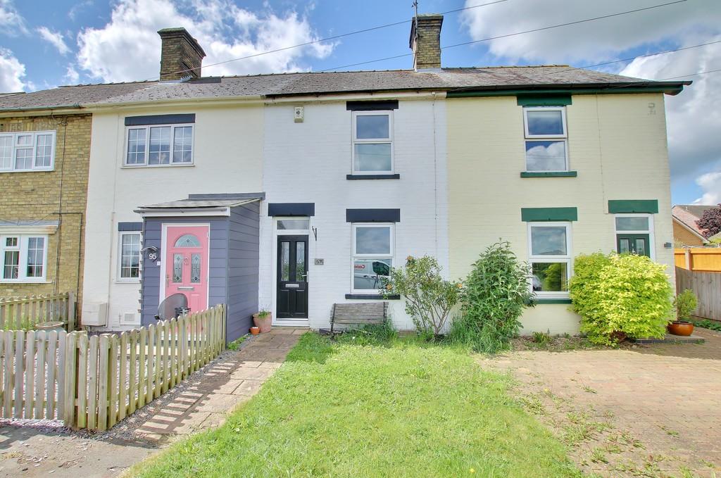 Station Road, Warboys 2 bed terraced house £750 pcm (£173 pw)