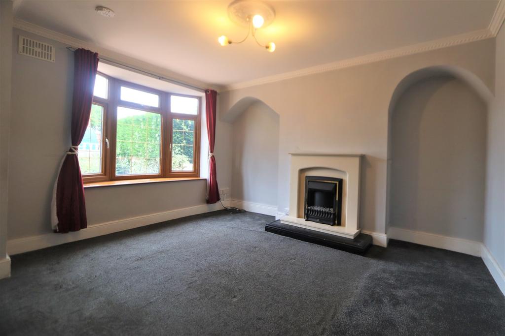 Ryle Street, Bloxwich 3 bed semidetached house £850 pcm (£196 pw)