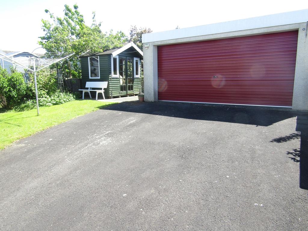 Double Garage