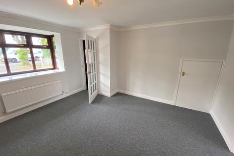 3 bedroom semi-detached house to rent, Queen Street, Crewe