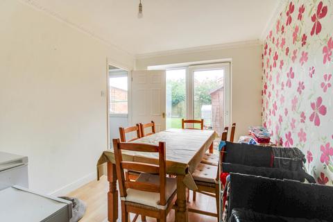3 Totterdown Close, Swindon, SN3 5DJ