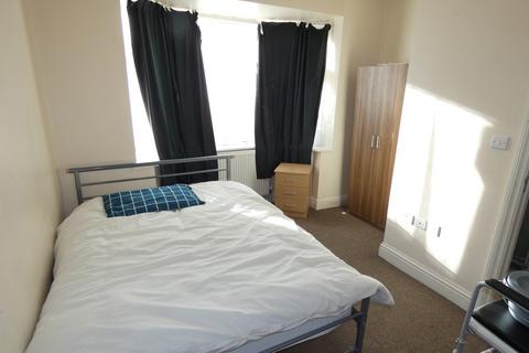 1 bedroom in a house share to rent, Mount Road, Hayes