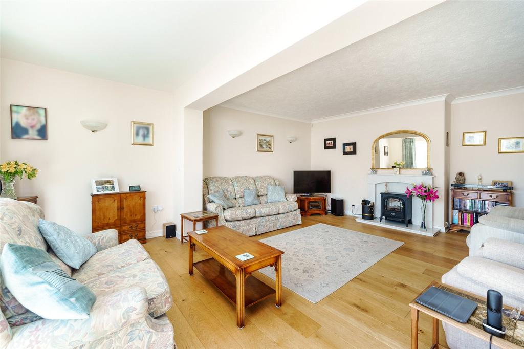 Mill Road Avenue, Angmering... 3 bed bungalow £750,000