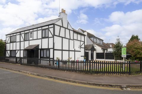 Rosedene Blacksmith Lane, Churchdown, Gloucester, GL3 2EU