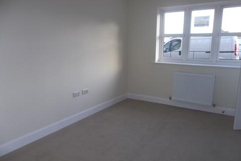 2 bedroom end of terrace house to rent, Brewster Road, Brooklands , Gainsborough