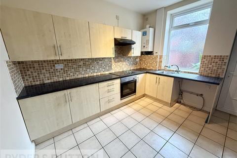 2 bedroom terraced house to rent, Minto Street, Ashton-under-Lyne, Greater Manchester, OL7