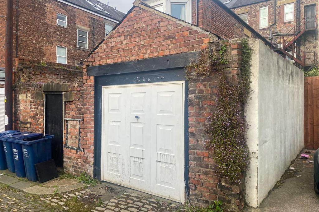 Granville Road, Jesmond, NE2 Garage £1