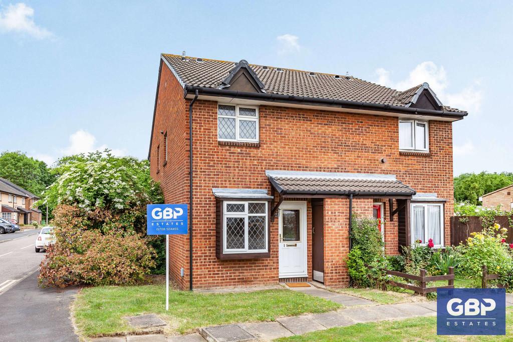 Cornflower Way, Harold Wood 1 bed detached house for sale £280,000