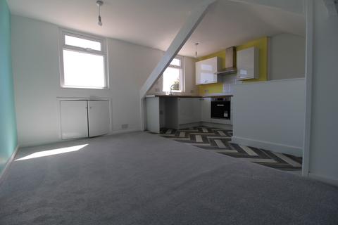 1 bedroom flat for sale - Chemical Road, Morriston, Swansea