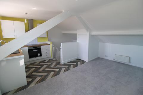 1 bedroom flat for sale - Chemical Road, Morriston, Swansea
