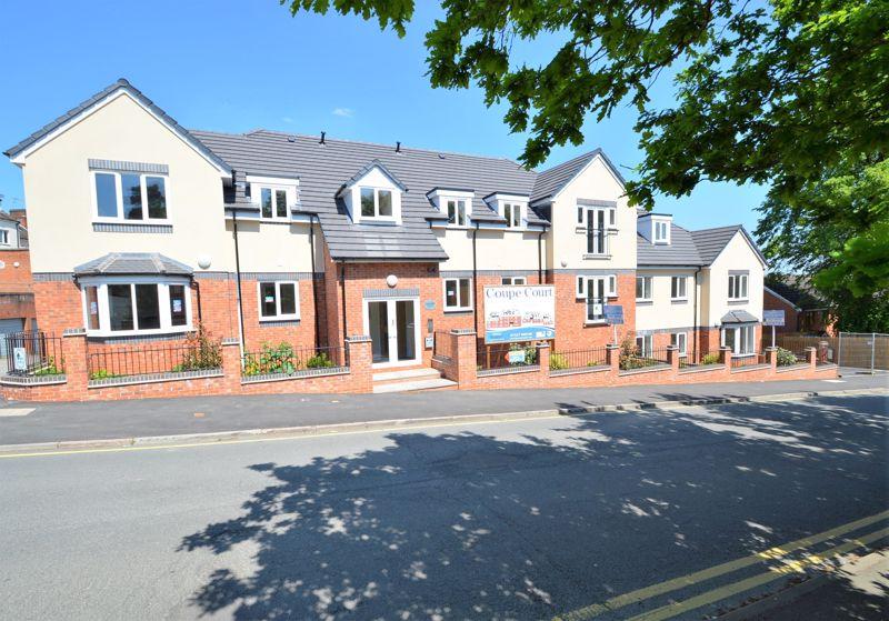 The Mayfields, Redditch 2 bed apartment £145,000