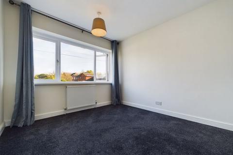 2 Oak Leys, Wolverhampton, WV3 9AB