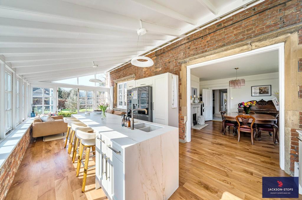 Kitchen/Family Room