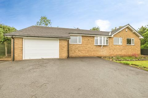 3 bedroom bungalow for sale, Halifax Road, Liversedge, WF15