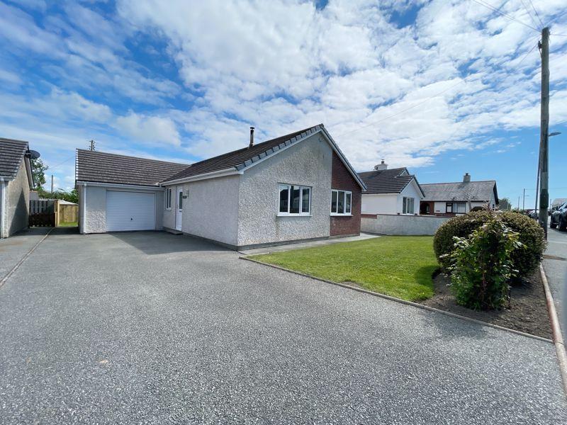 Llangristiolus, Isle of Anglesey 3 bed bungalow for sale £335,000