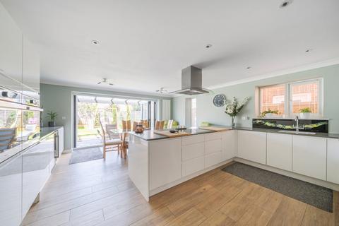 undefined, Faraday Corner, Shefford, SG17
