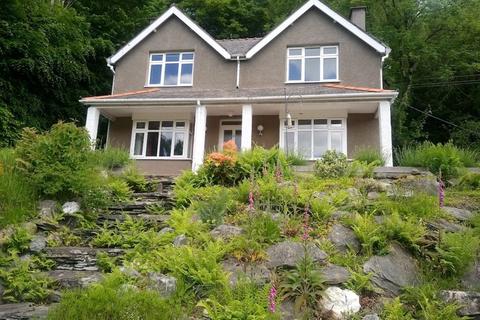 3 bedroom detached house for sale, , Betws-Y-Coed