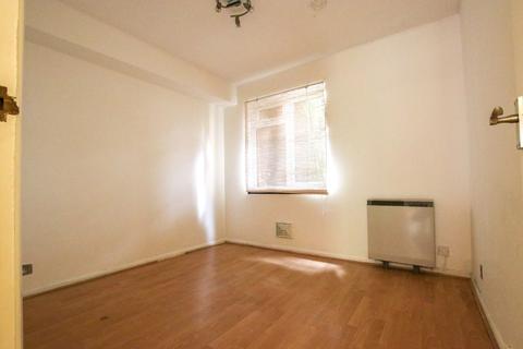 59 Vellum Drive, Carshalton, SM5 2TR
