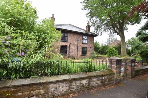 5 bedroom detached house for sale - Church Road, Roby, Liverpool