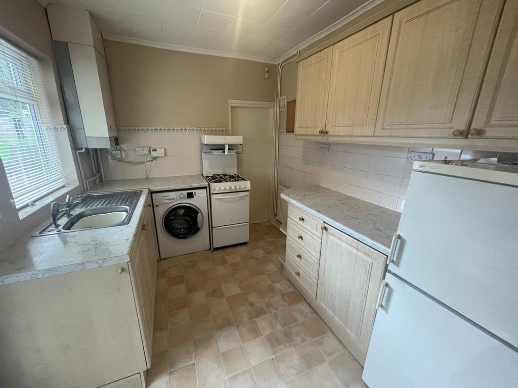 Orchard Street, Ibstock, LE67 3 bed end of terrace house £185,000