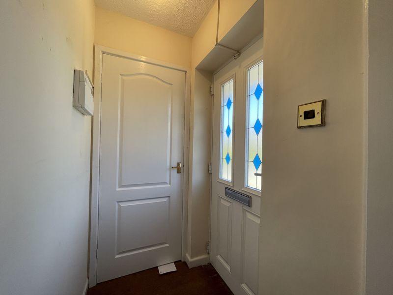 Sherwood Road, Dane Bank, Denton, M34 2 bed semidetached bungalow £