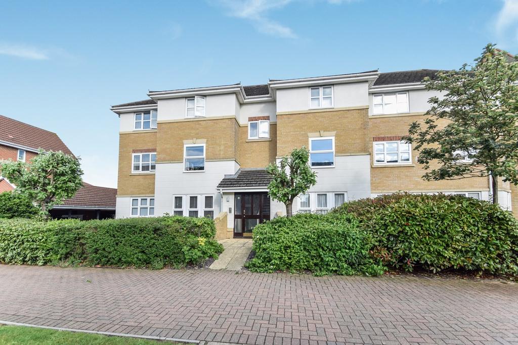 Island Way East, St Marys Island... 1 bed ground floor flat £200,000