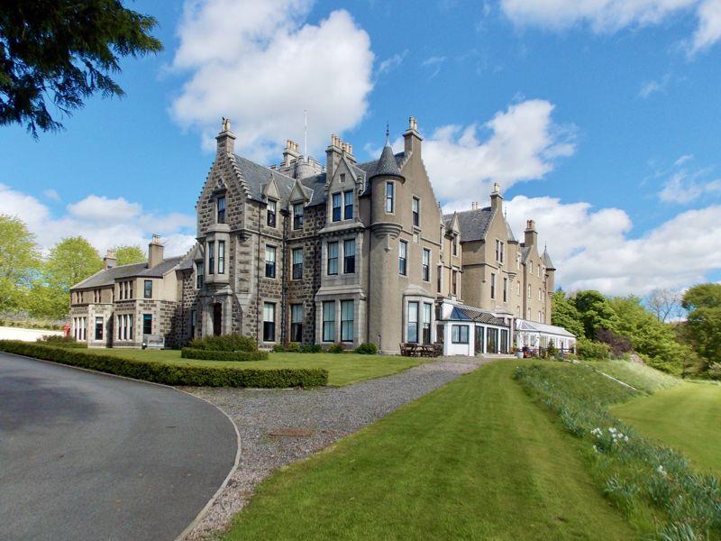 Mackenzie Drive, Daviot, Inveruie. 6 bed house for sale £475,000