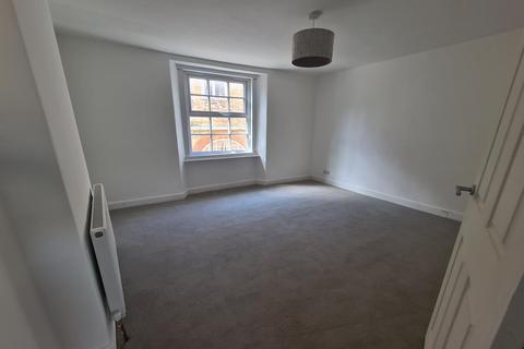 3 Foundry Square, Crewkerne, TA18 8HB