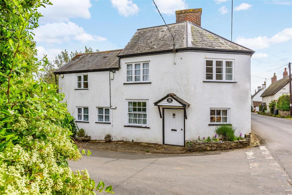 Whitford, Axminster 3 bed semidetached house for sale £300,000