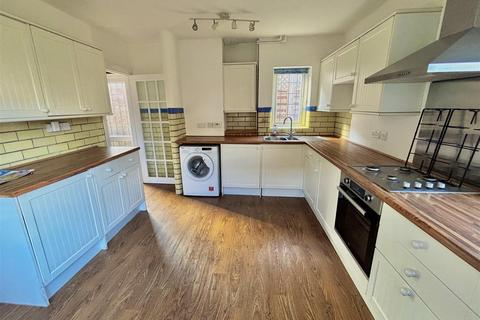 undefined, Castle Road, Kenilworth