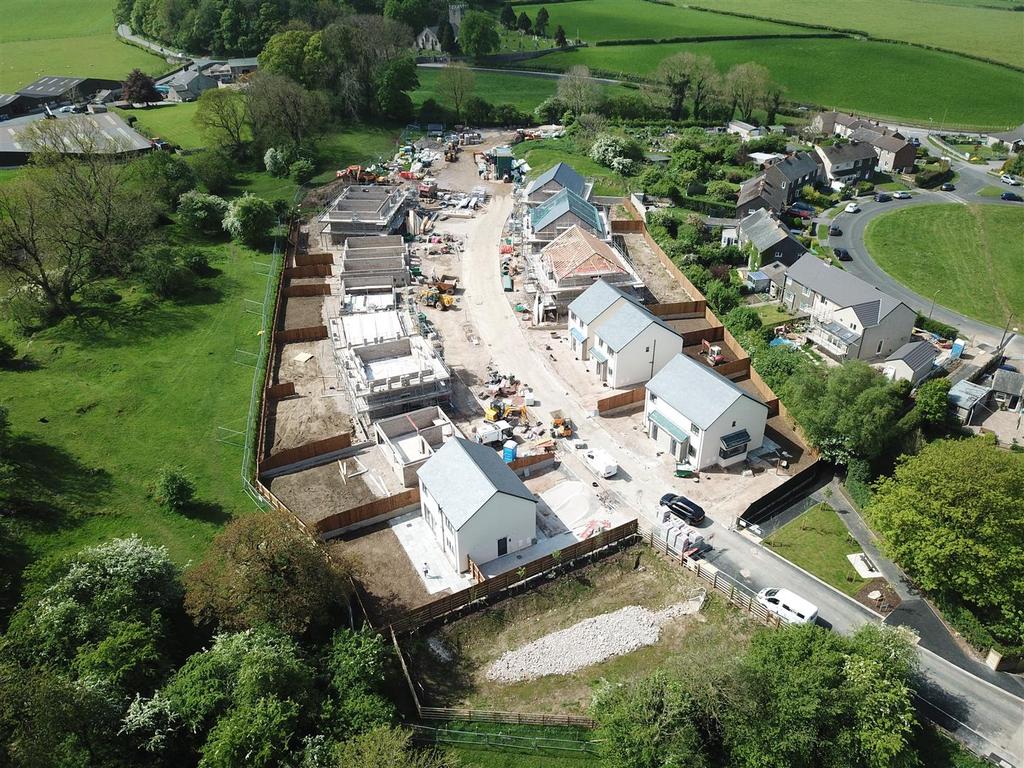 Craggs View, Greenways, Over Kellet... 4 bed semidetached house £320,000