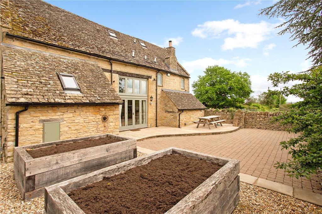 College Tithe Barn