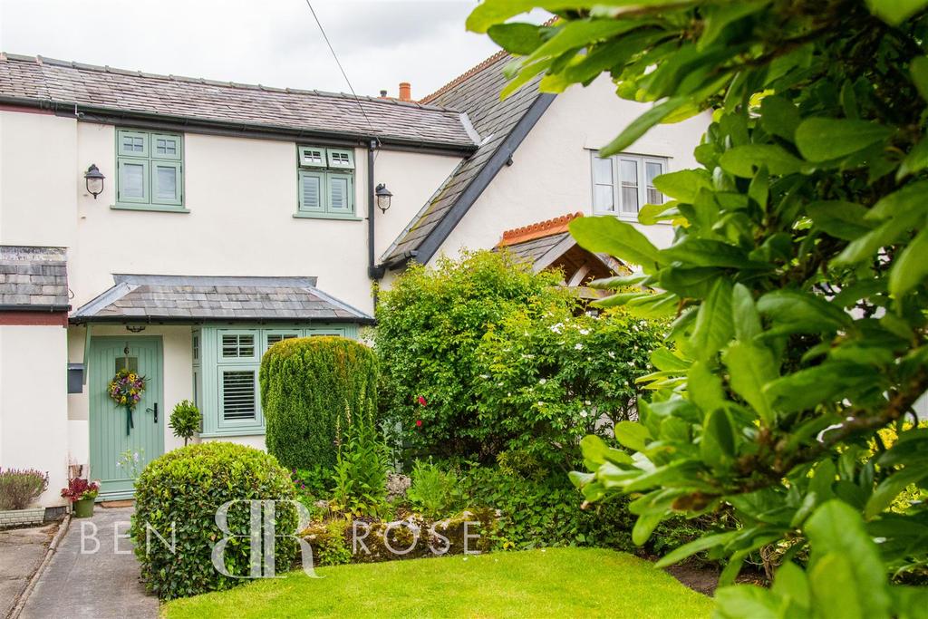 Carvers Brow, Croston, Leyland 3 bed house £340,000