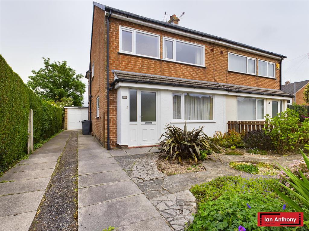 Ludlow Drive, Ormskirk 4 bed semidetached house for sale £275,000