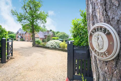 Astley Lodge Breach Oak Lane, Corley, Coventry, CV7 8AU