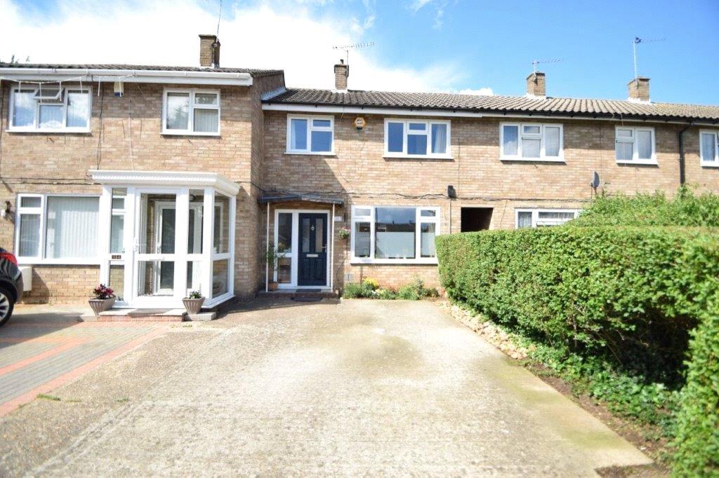 Marescroft Road, Slough, Berkshire, SL2 2 bed terraced house £375,000