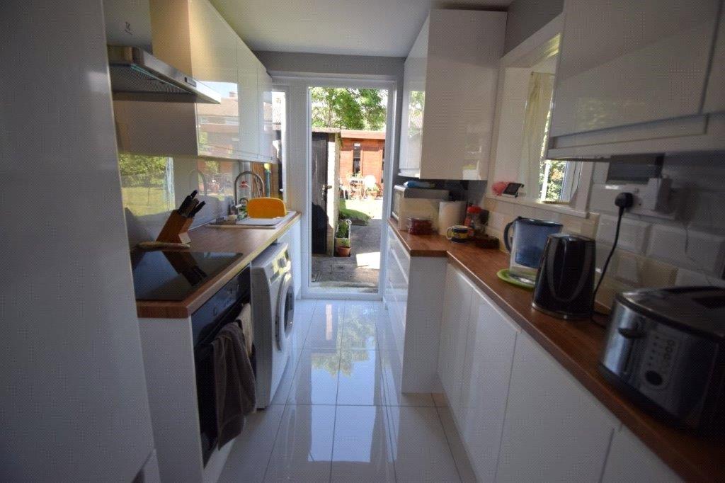 Marescroft Road, Slough, Berkshire, SL2 2 bed terraced house £375,000
