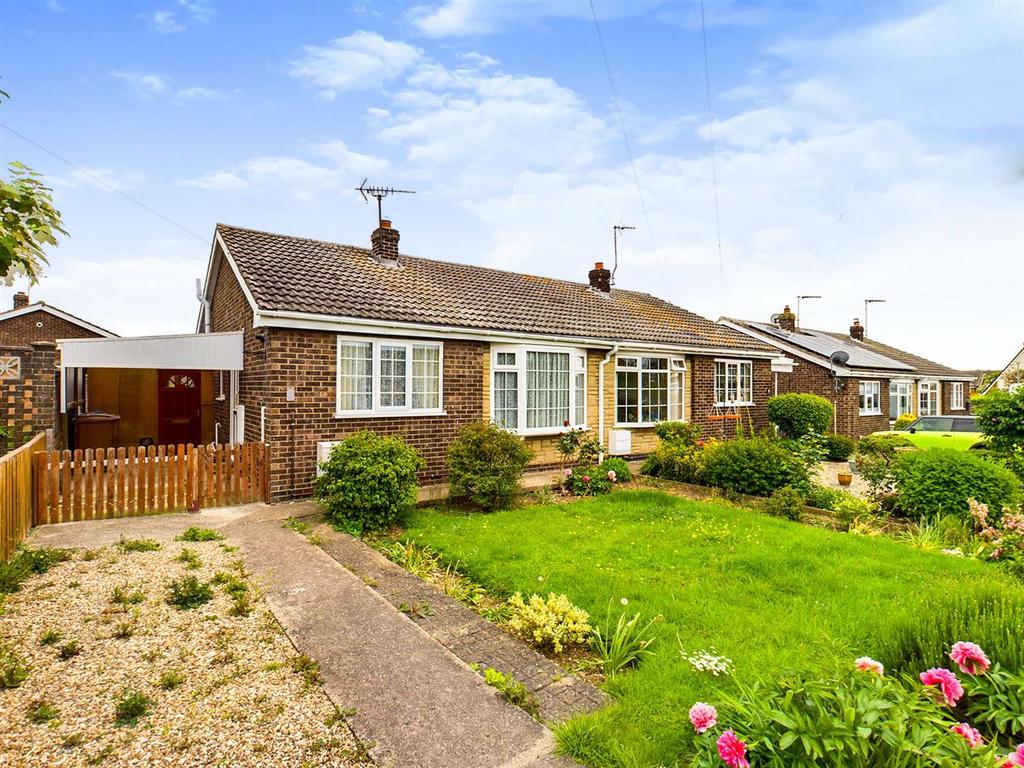 Westgate Meadows, Nafferton, Driffield 2 bed semidetached bungalow £