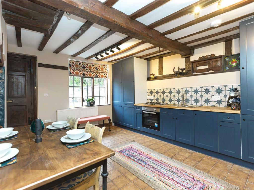 St. Johns Hill, Ellesmere, SY12 4 bed townhouse £375,000