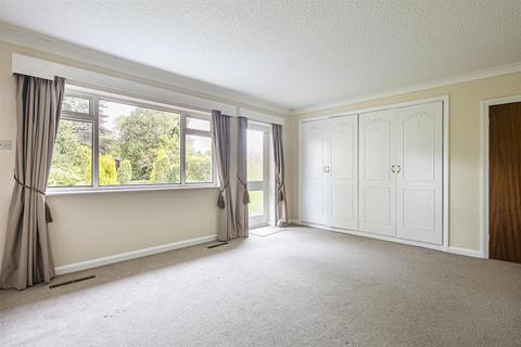 46 Burlington Road, Dore, Sheffield, S17 3NQ
