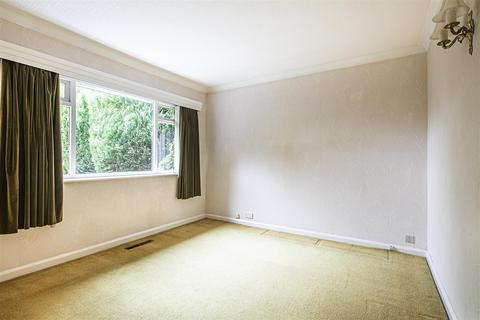 46 Burlington Road, Dore, Sheffield, S17 3NQ