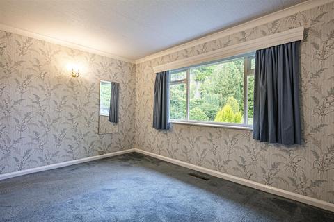 46 Burlington Road, Dore, Sheffield, S17 3NQ