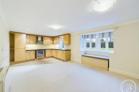 2 bedroom flat to rent, Lime Tree Lodge, 426 Street Lane, Leeds