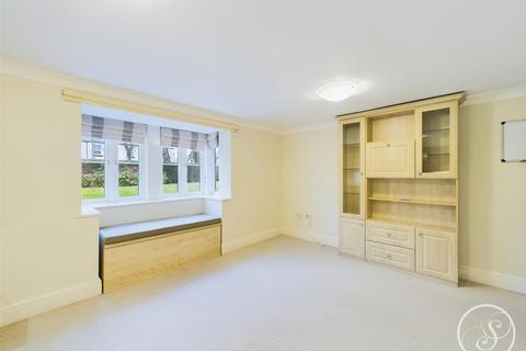 2 bedroom flat to rent, Lime Tree Lodge, 426 Street Lane, Leeds