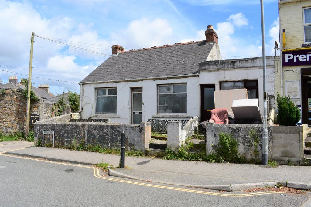 Park Road, Camborne, Cornwall, TR14 Property for sale £150,000