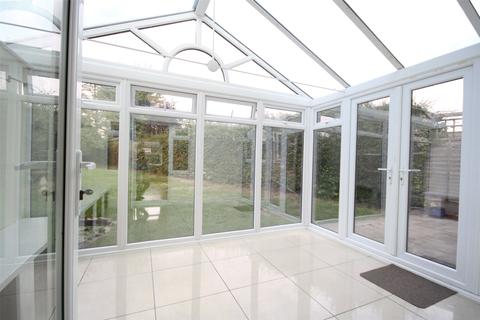 34 Easter Way, South Godstone, Godstone, RH9 8HQ