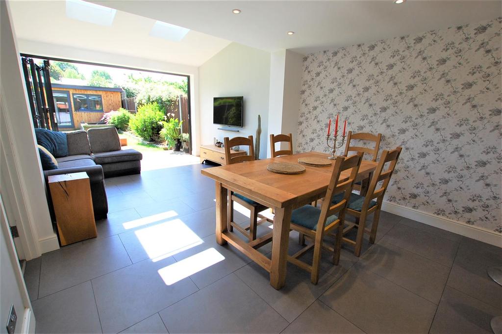 Dining/living Room