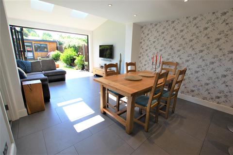 27 Briars Wood, Hatfield, AL10 8DA