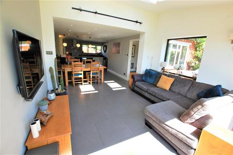 27 Briars Wood, Hatfield, AL10 8DA
