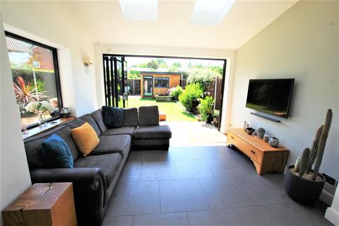 27 Briars Wood, Hatfield, AL10 8DA